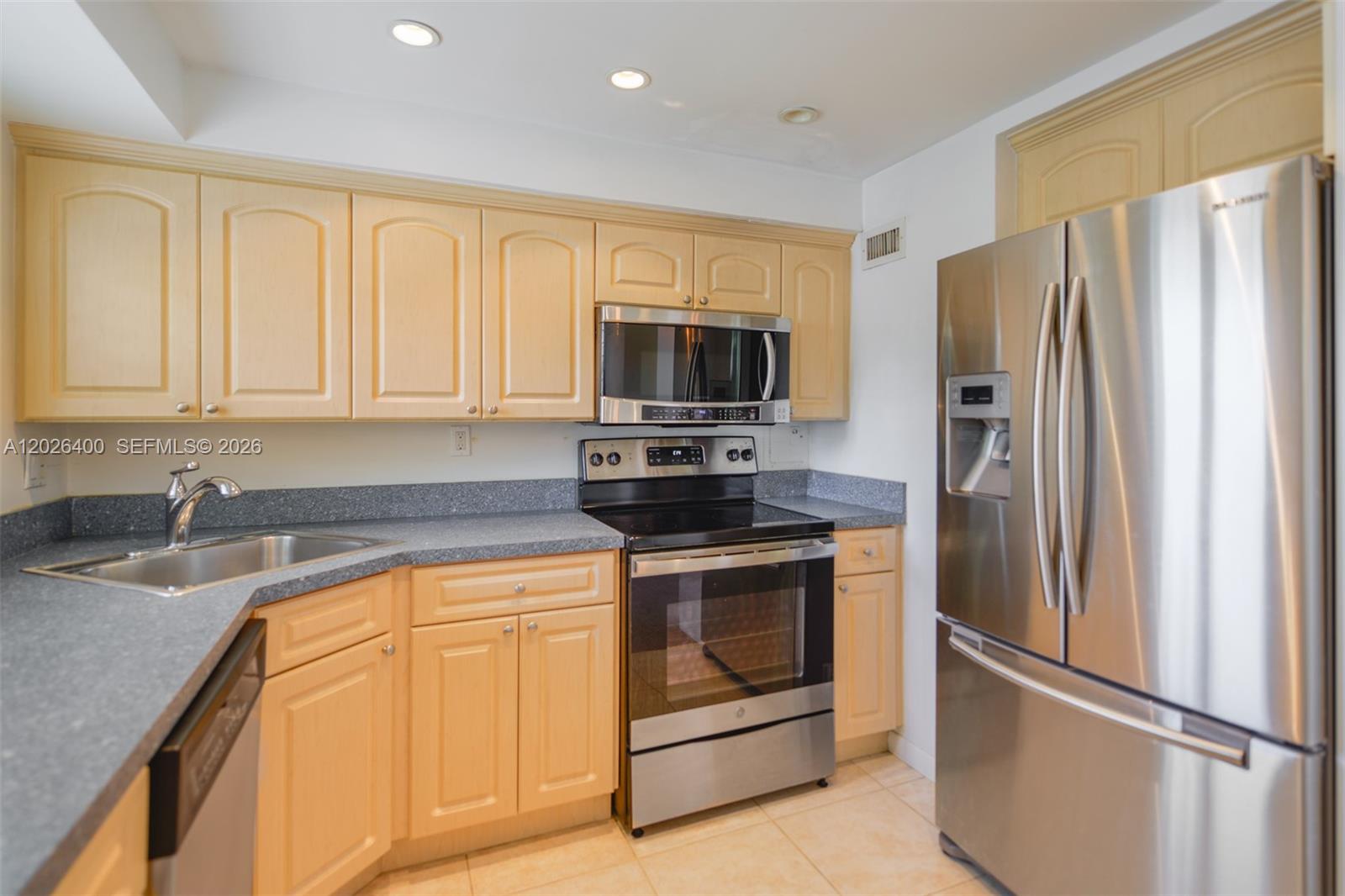 7720 SW 54th Ct #44-D, Miami FL 33143