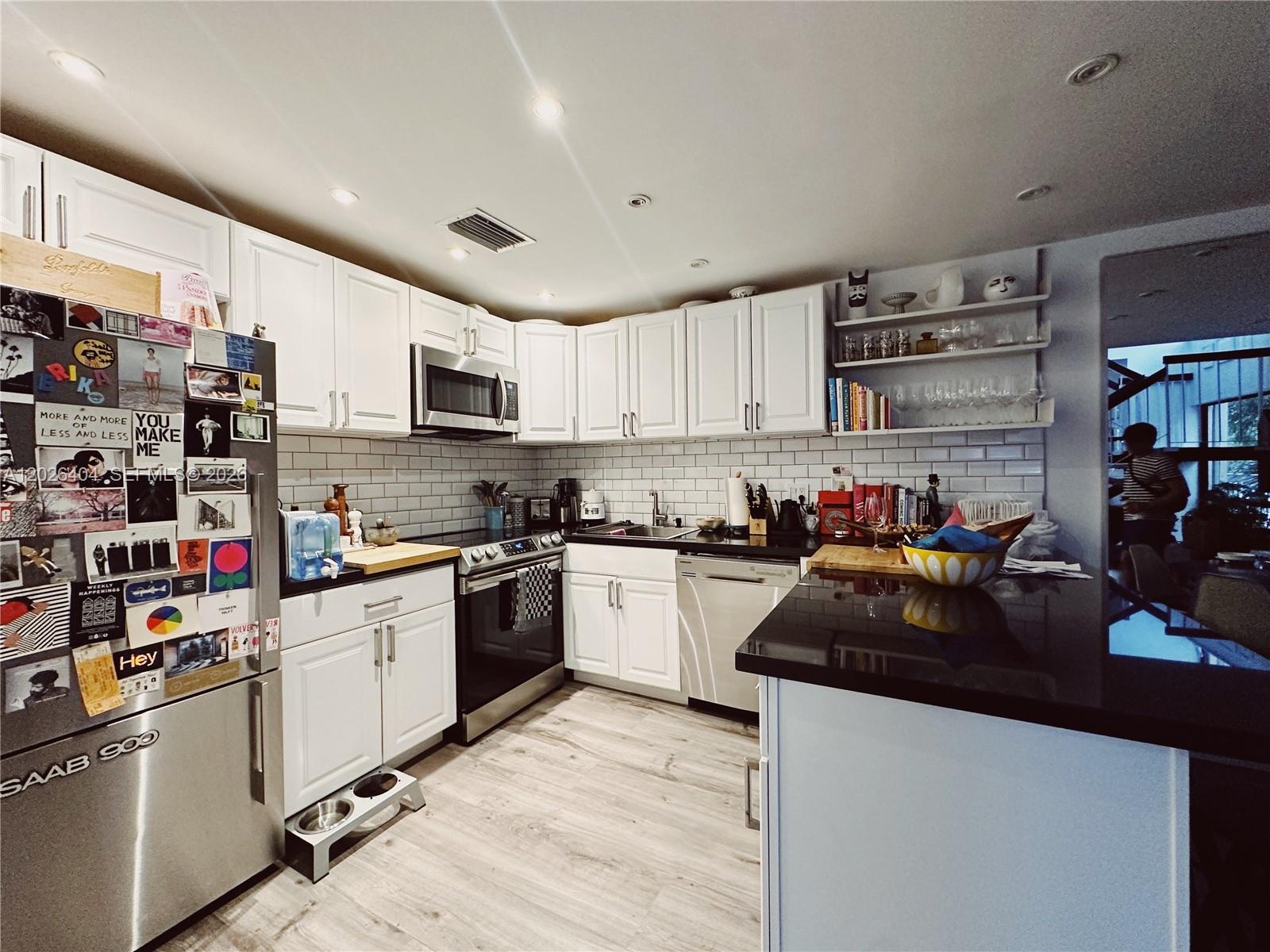 Miami FL 33129 - A12026404