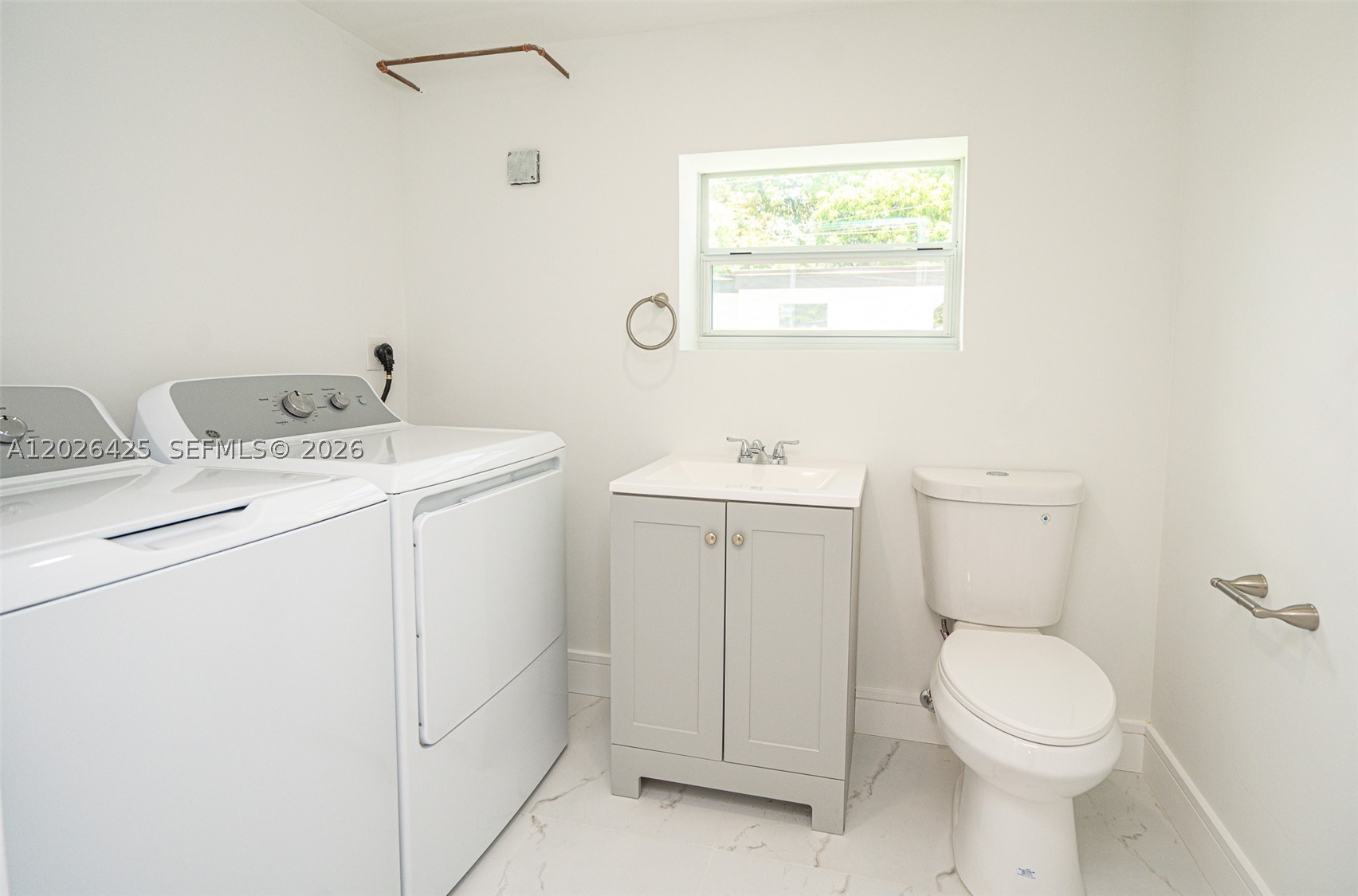 20720 NW 34 Avenue, Miami Gardens FL 33056