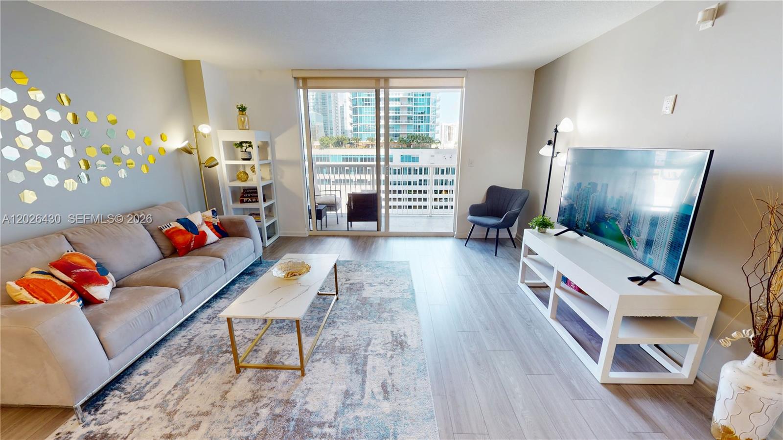 1200 Brickell Bay Dr #2222, Miami FL 33131