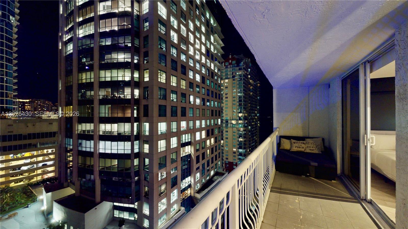 1200 Brickell Bay Dr #2222, Miami FL 33131