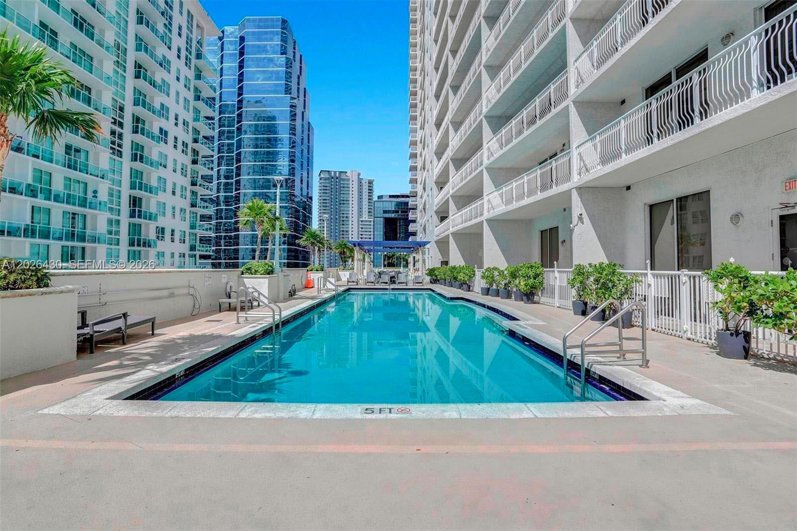 1200 Brickell Bay Dr #2222, Miami FL 33131