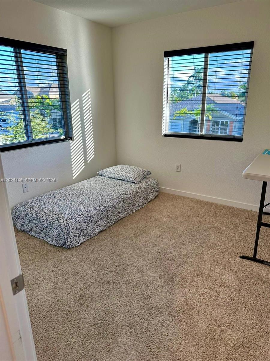 1202 NW 208th Ter #1202, Miami Gardens FL 33169
