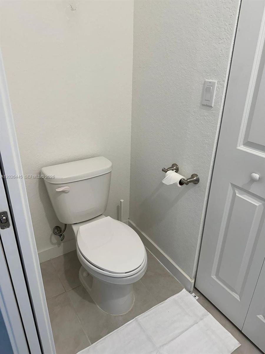 1202 NW 208th Ter #1202, Miami Gardens FL 33169