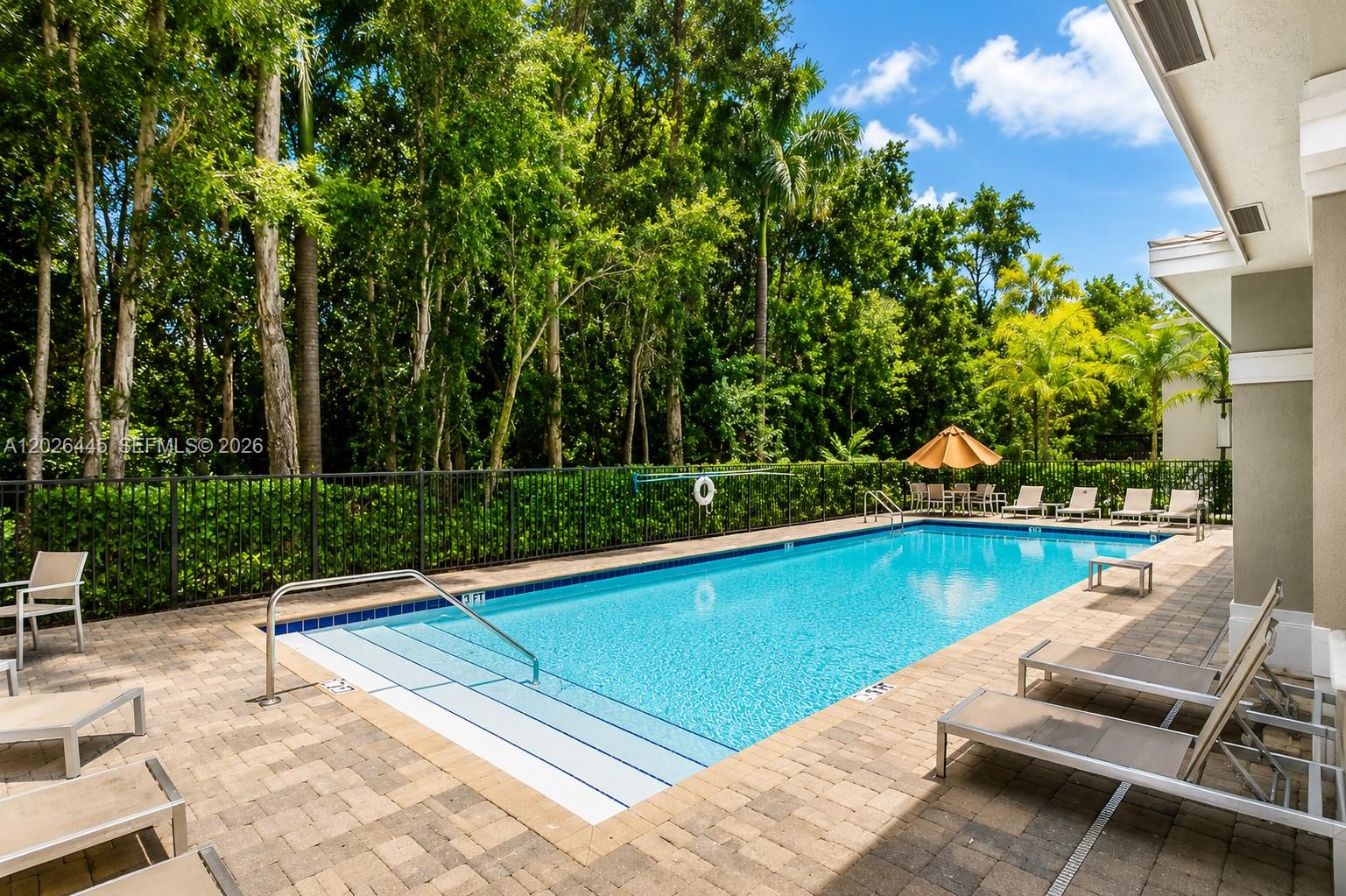 1202 NW 208th Ter #1202, Miami Gardens FL 33169