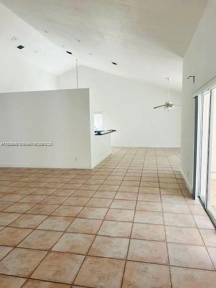 16373 NW 16th St, Pembroke Pines FL 33028