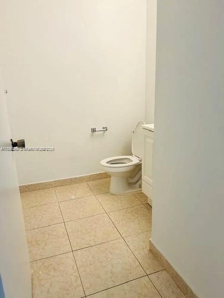 16373 NW 16th St, Pembroke Pines FL 33028