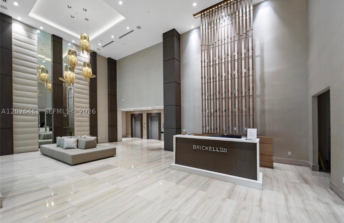 1010 SW 2nd Ave #809, Miami FL 33130