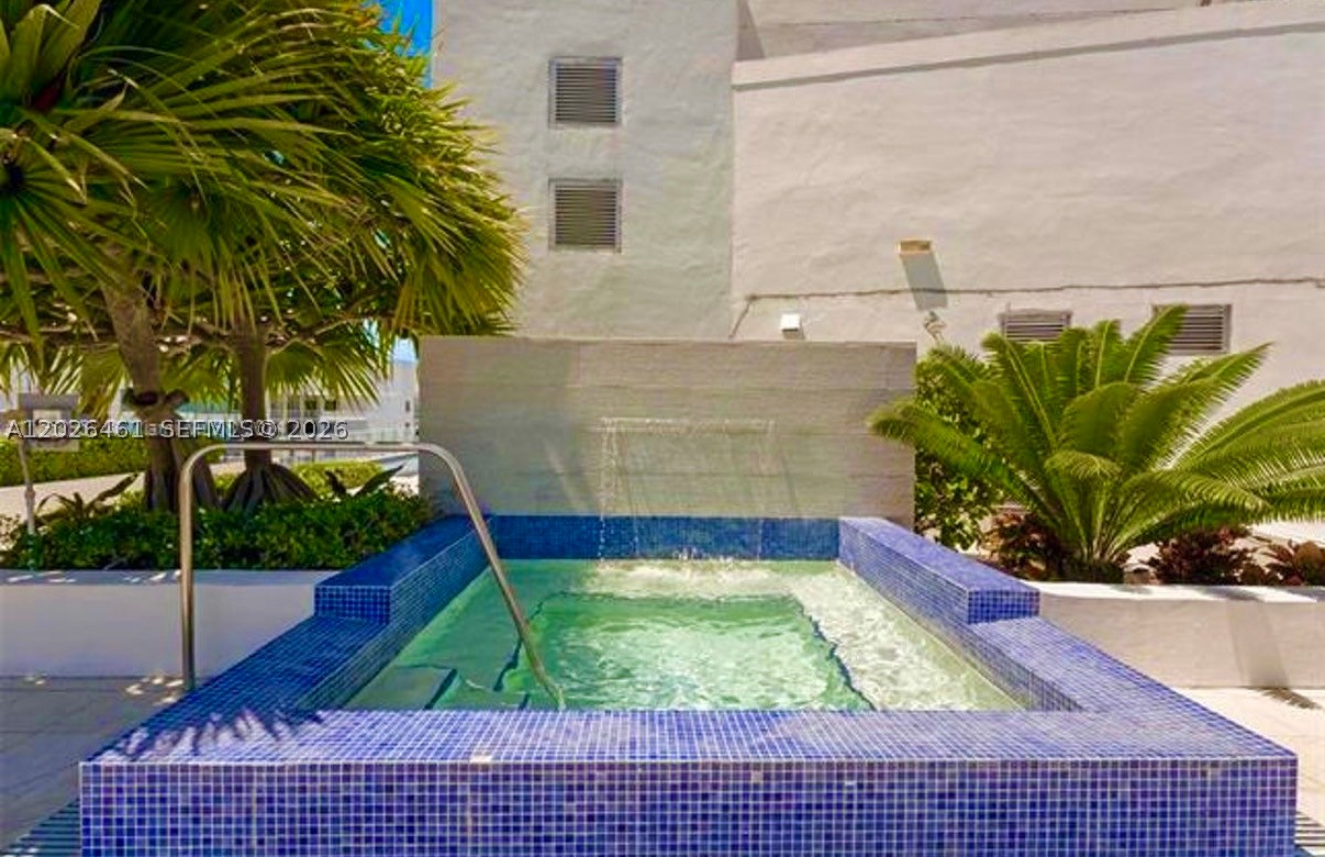 1010 SW 2nd Ave #809, Miami FL 33130
