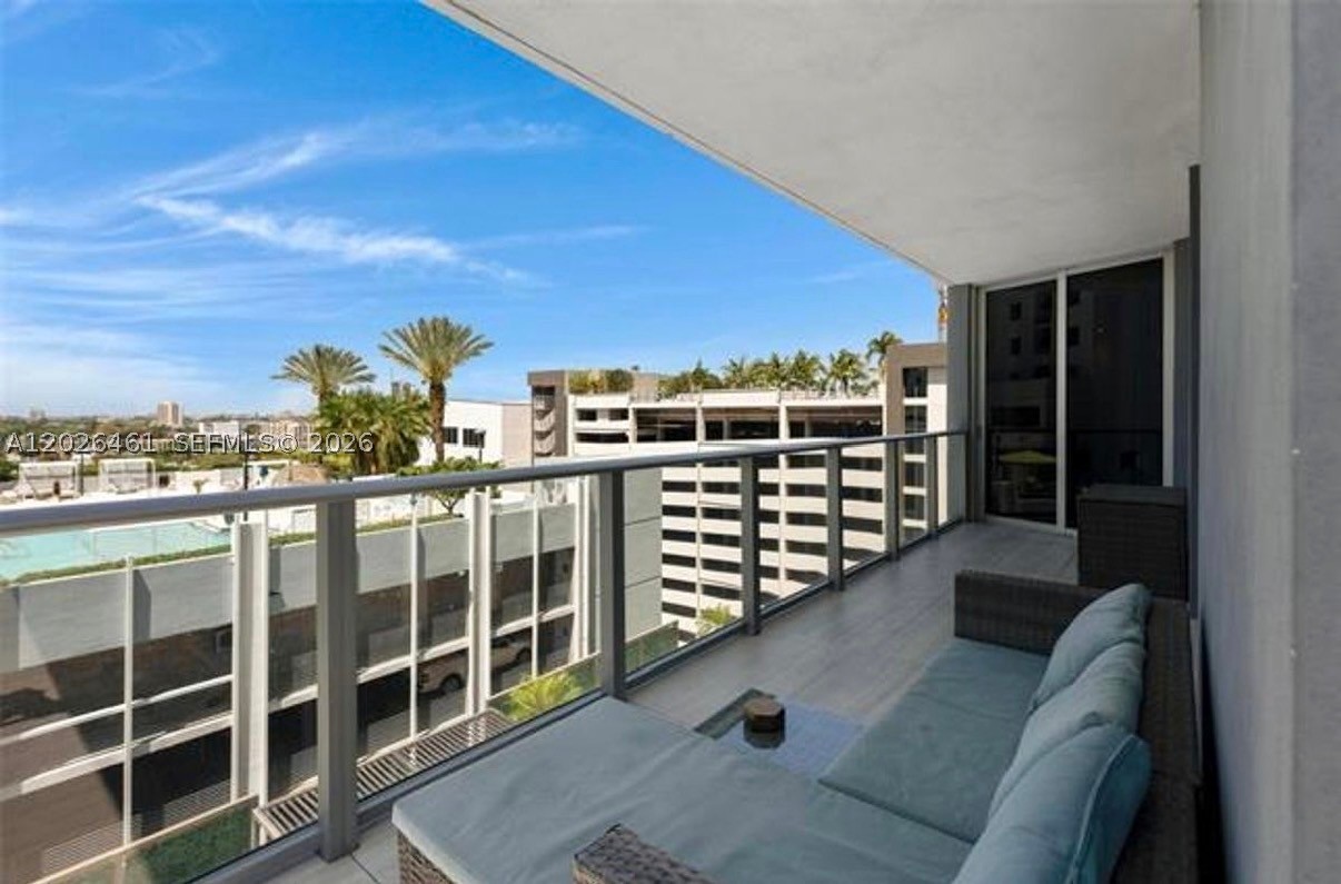 1010 SW 2nd Ave #809, Miami FL 33130
