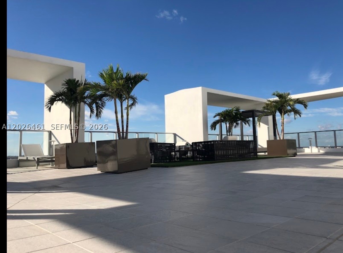 1010 SW 2nd Ave #809, Miami FL 33130