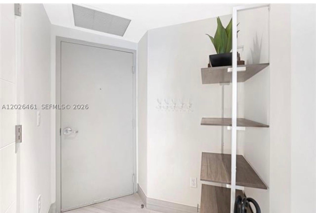 1010 SW 2nd Ave #809, Miami FL 33130