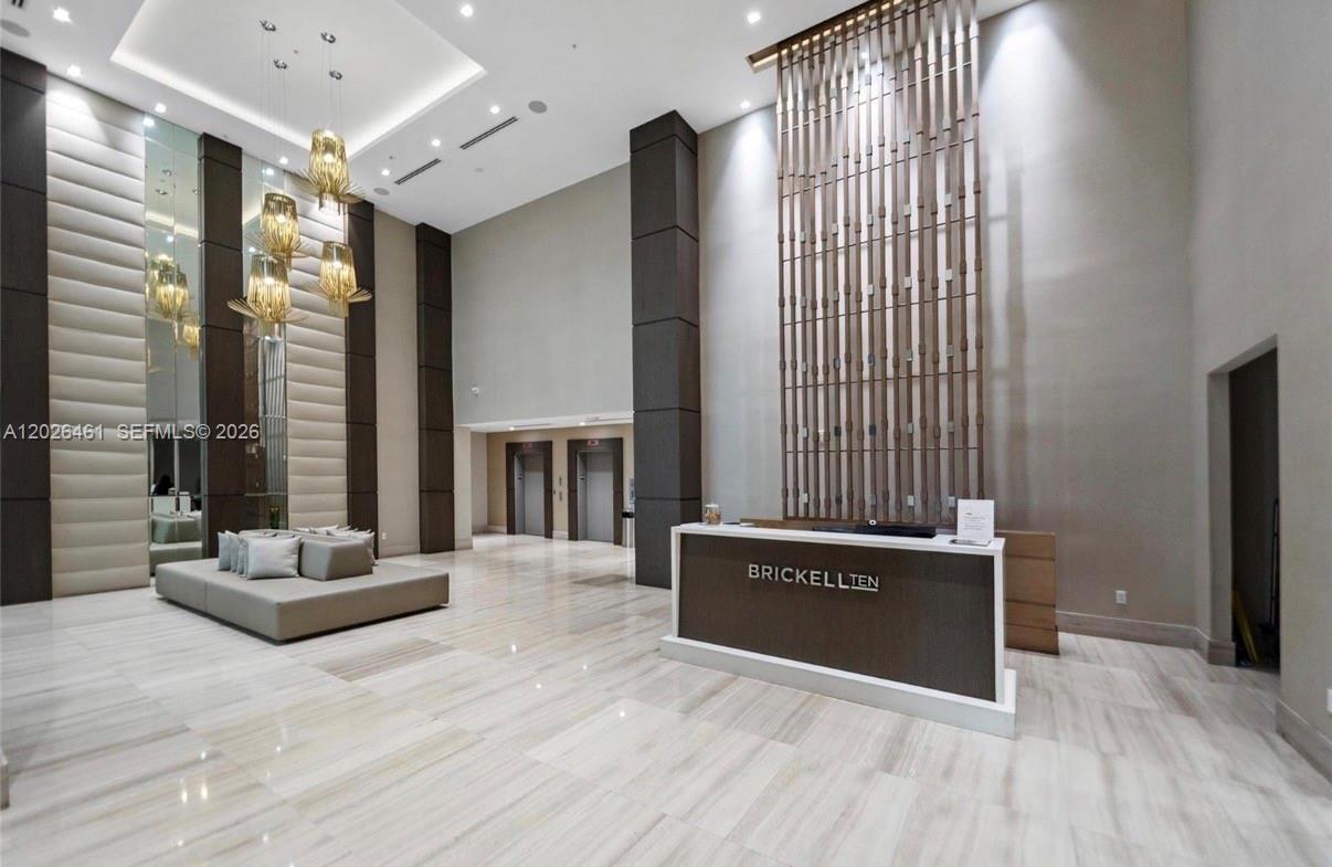 1010 SW 2nd Ave #809, Miami FL 33130