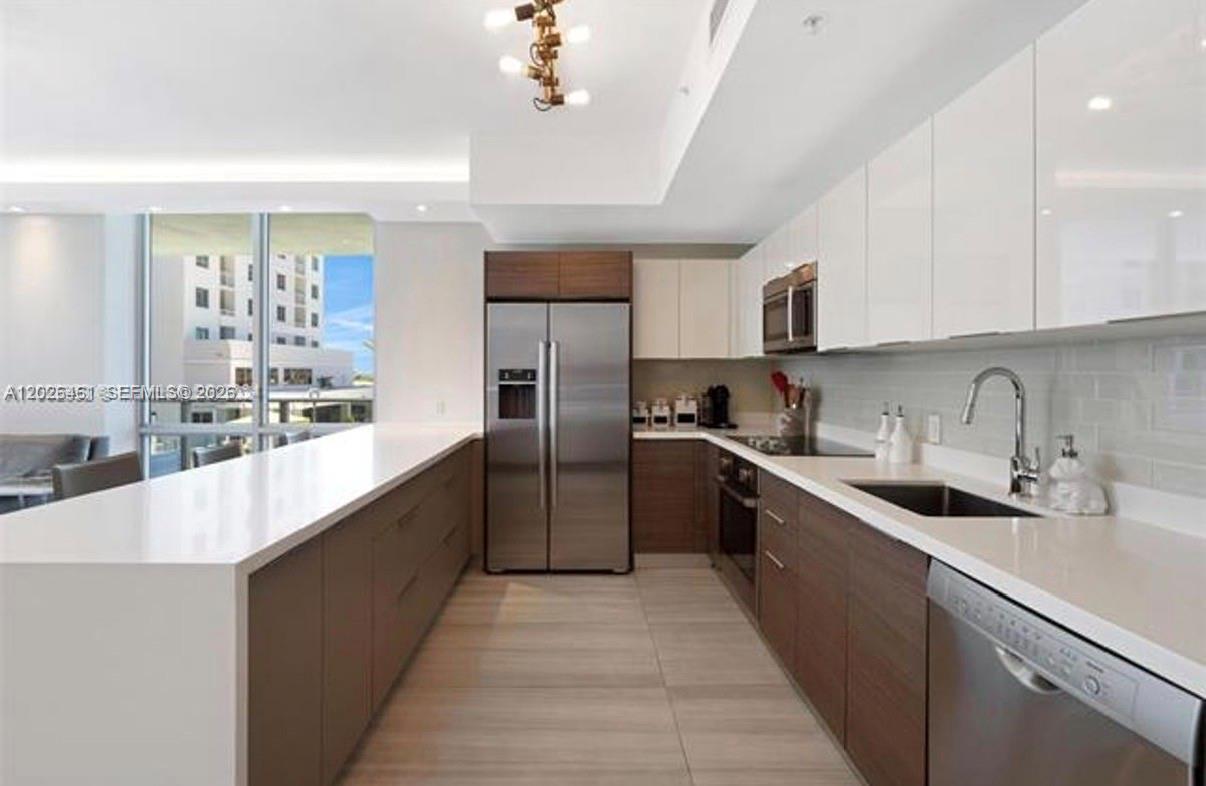 1010 SW 2nd Ave #809, Miami FL 33130