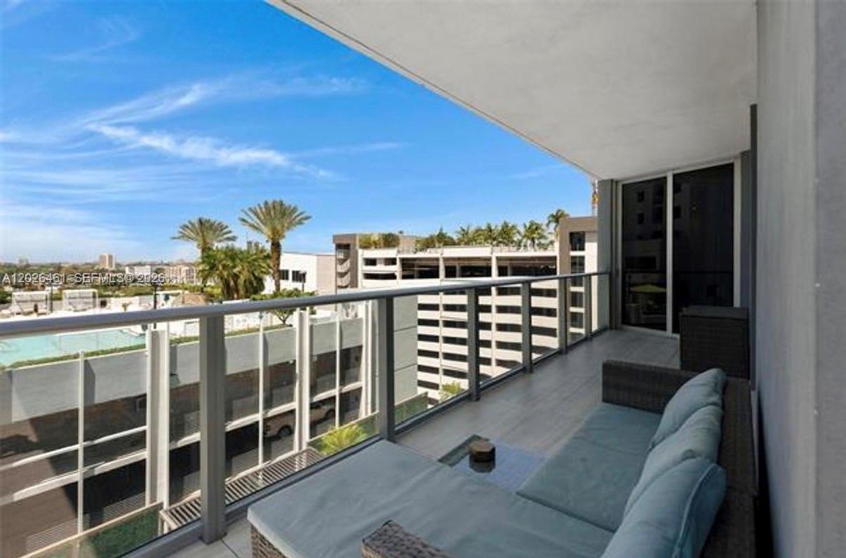1010 SW 2nd Ave #809, Miami FL 33130