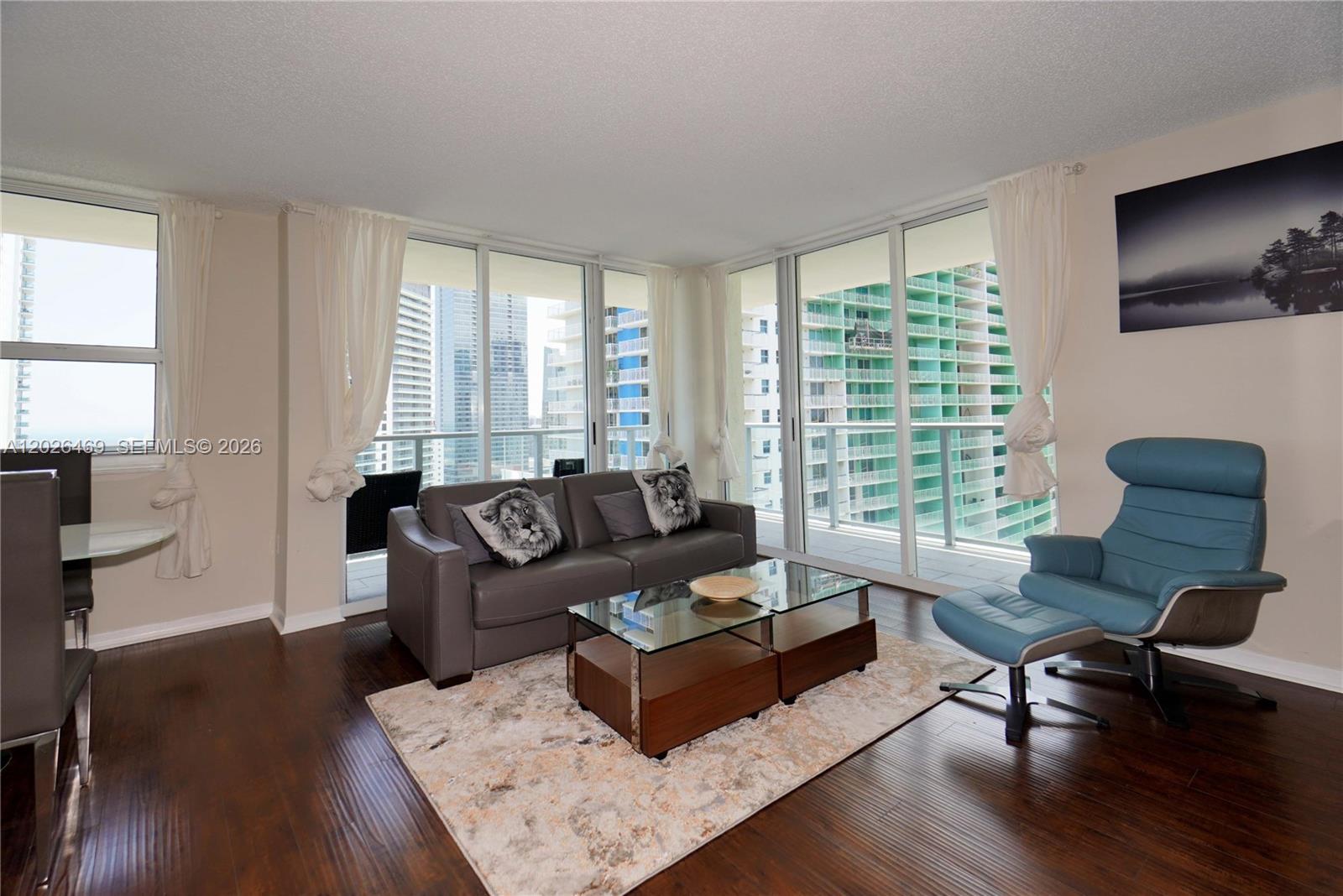 1155 Brickell Bay Dr #3301, Miami FL 33131