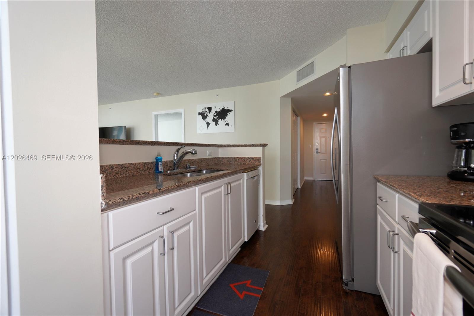1155 Brickell Bay Dr #3301, Miami FL 33131