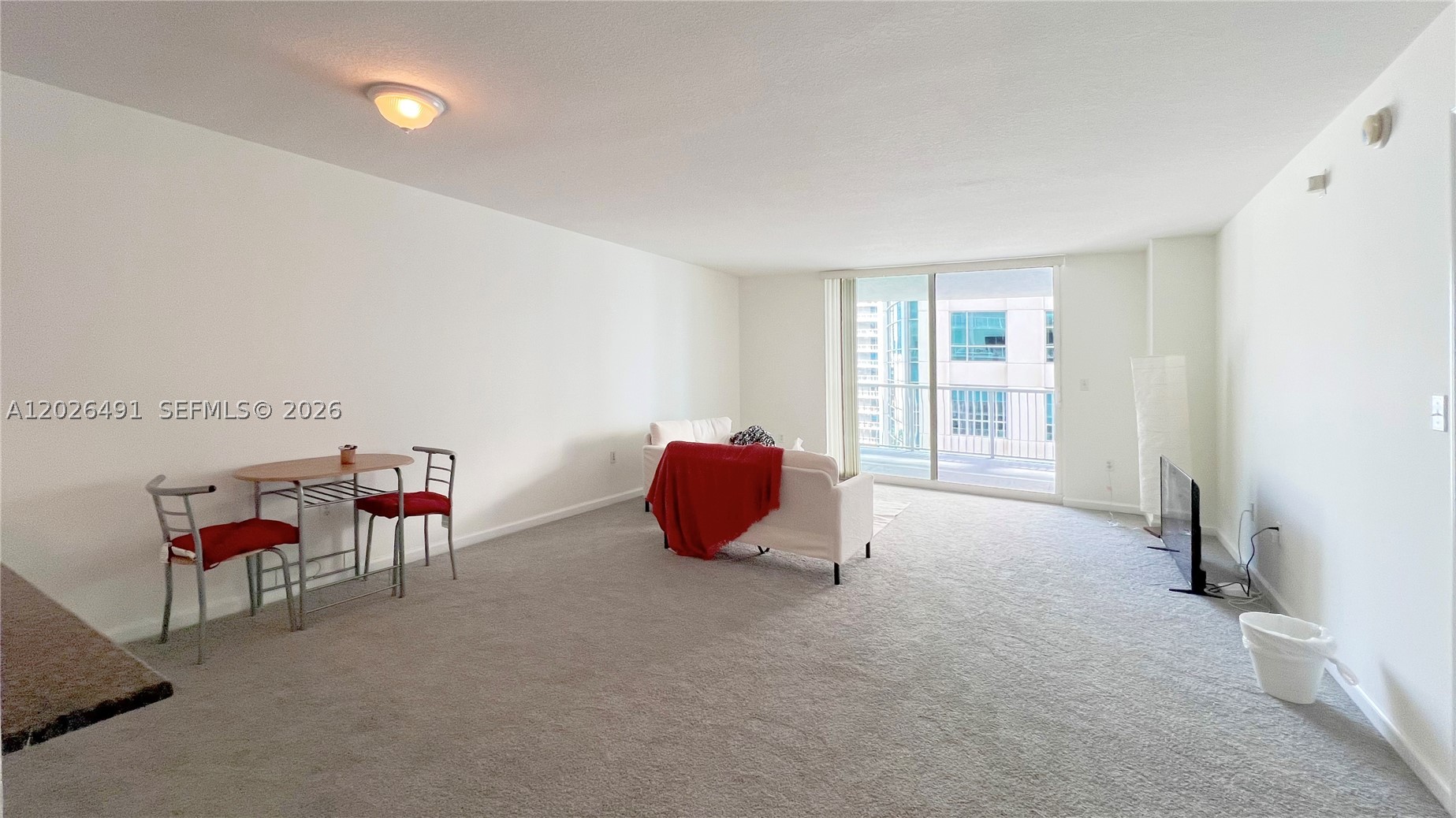 1200 Brickell Bay Dr #2814, Miami FL 33131