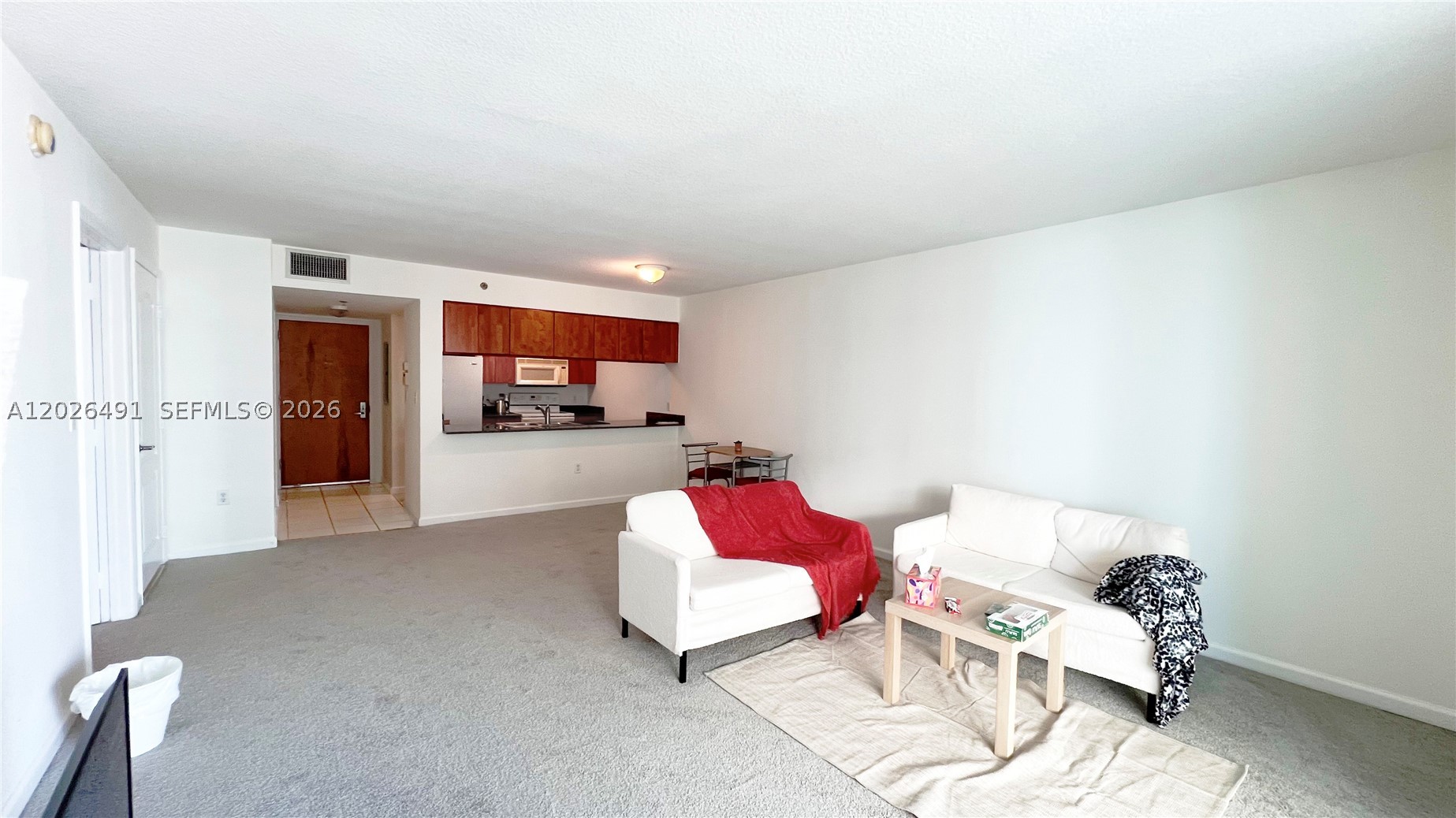 1200 Brickell Bay Dr #2814, Miami FL 33131