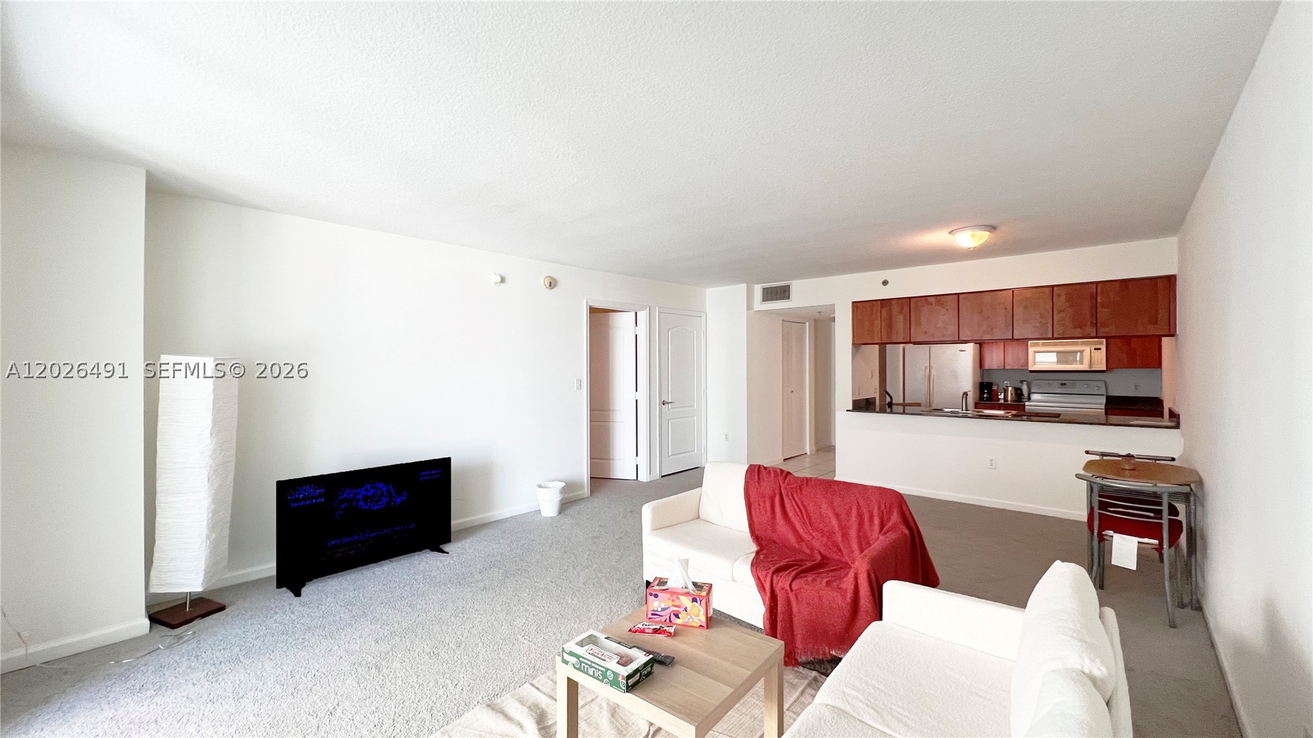 1200 Brickell Bay Dr #2814, Miami FL 33131
