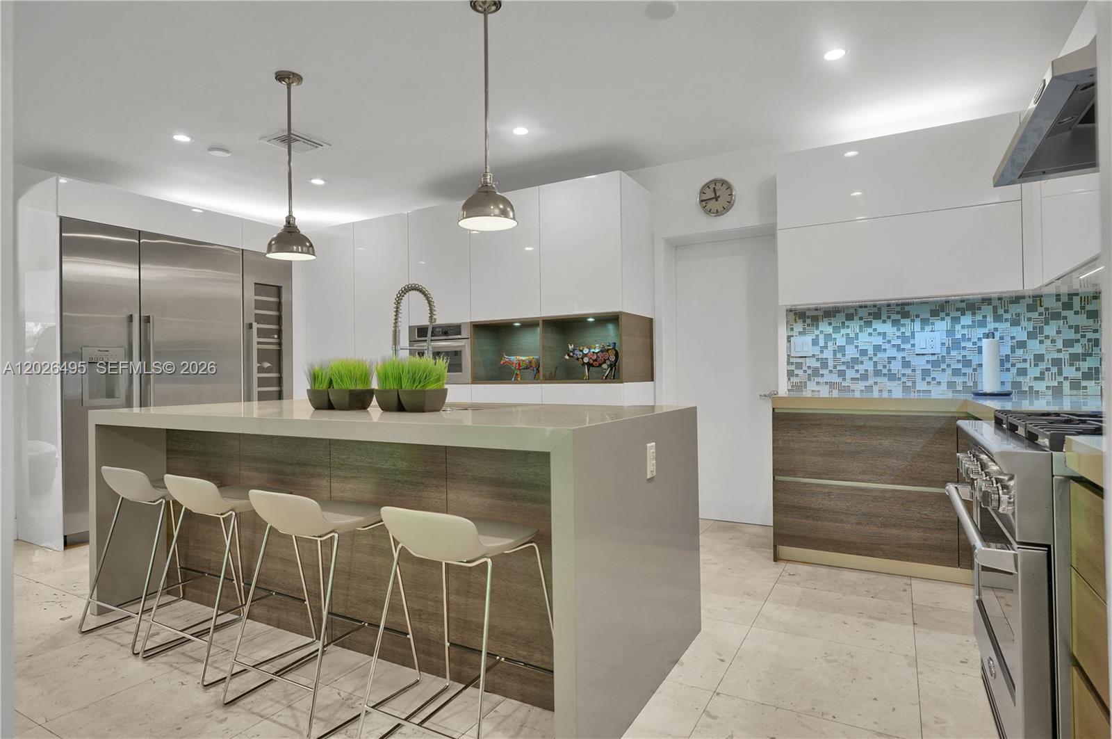 6111 SW 86th St, South Miami FL 33143