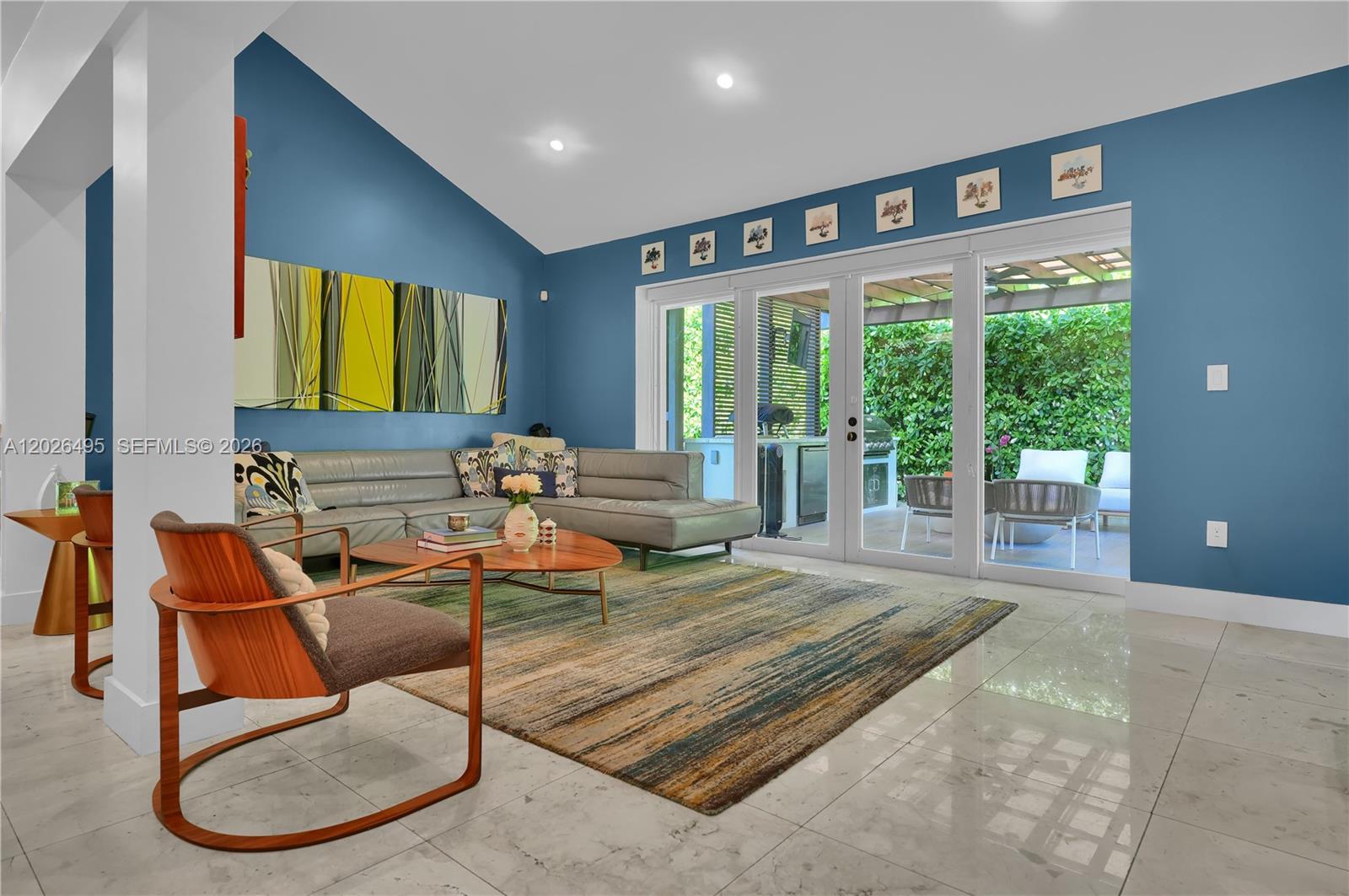 6111 SW 86th St, South Miami FL 33143