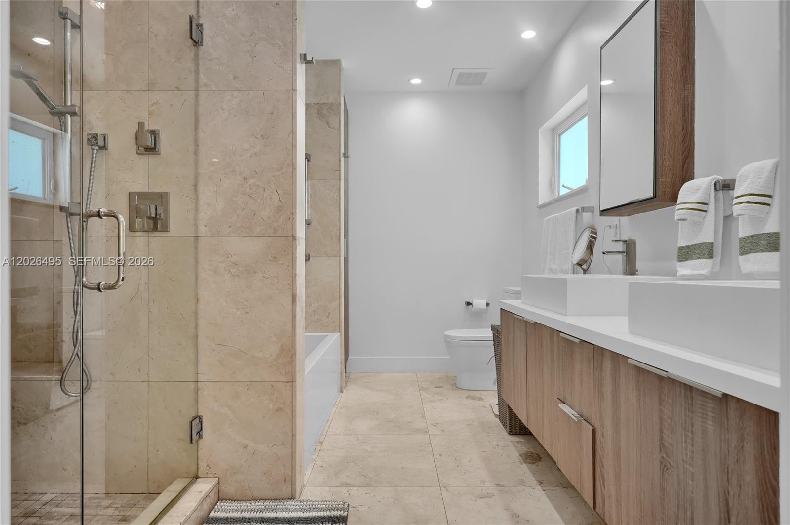 6111 SW 86th St, South Miami FL 33143