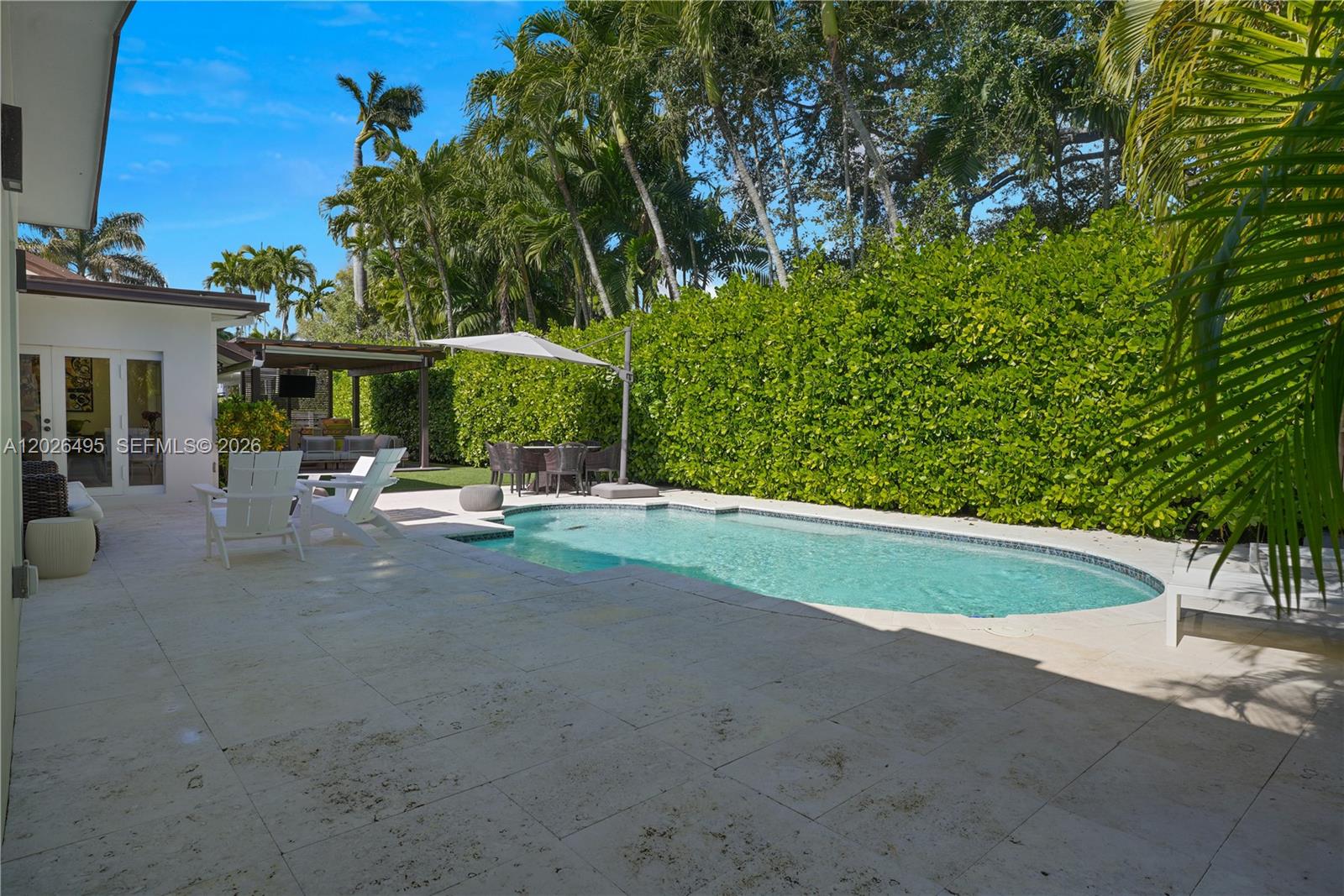 6111 SW 86th St, South Miami FL 33143