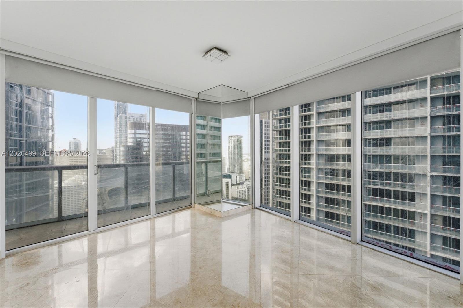 475 Brickell Ave #3513, Miami FL 33131