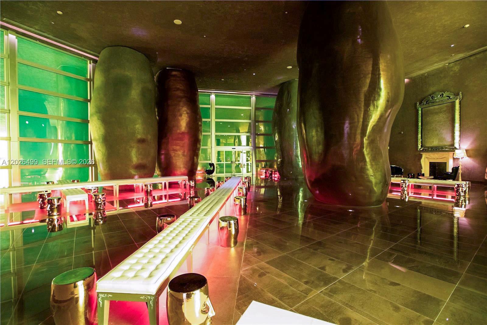 475 Brickell Ave #3513, Miami FL 33131