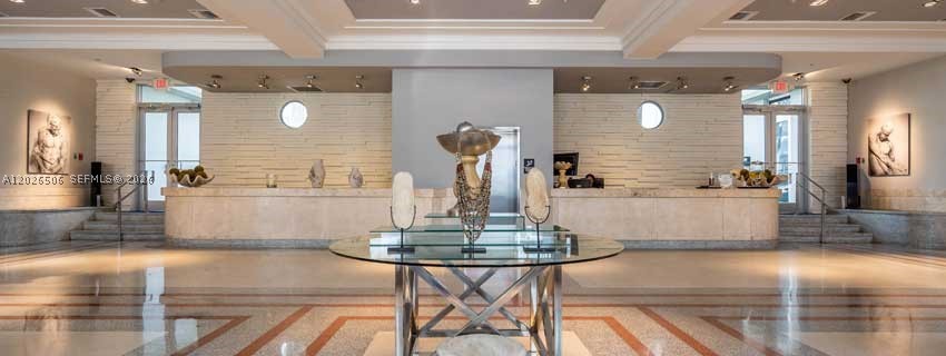 435 21st St #212, Miami Beach FL 33139