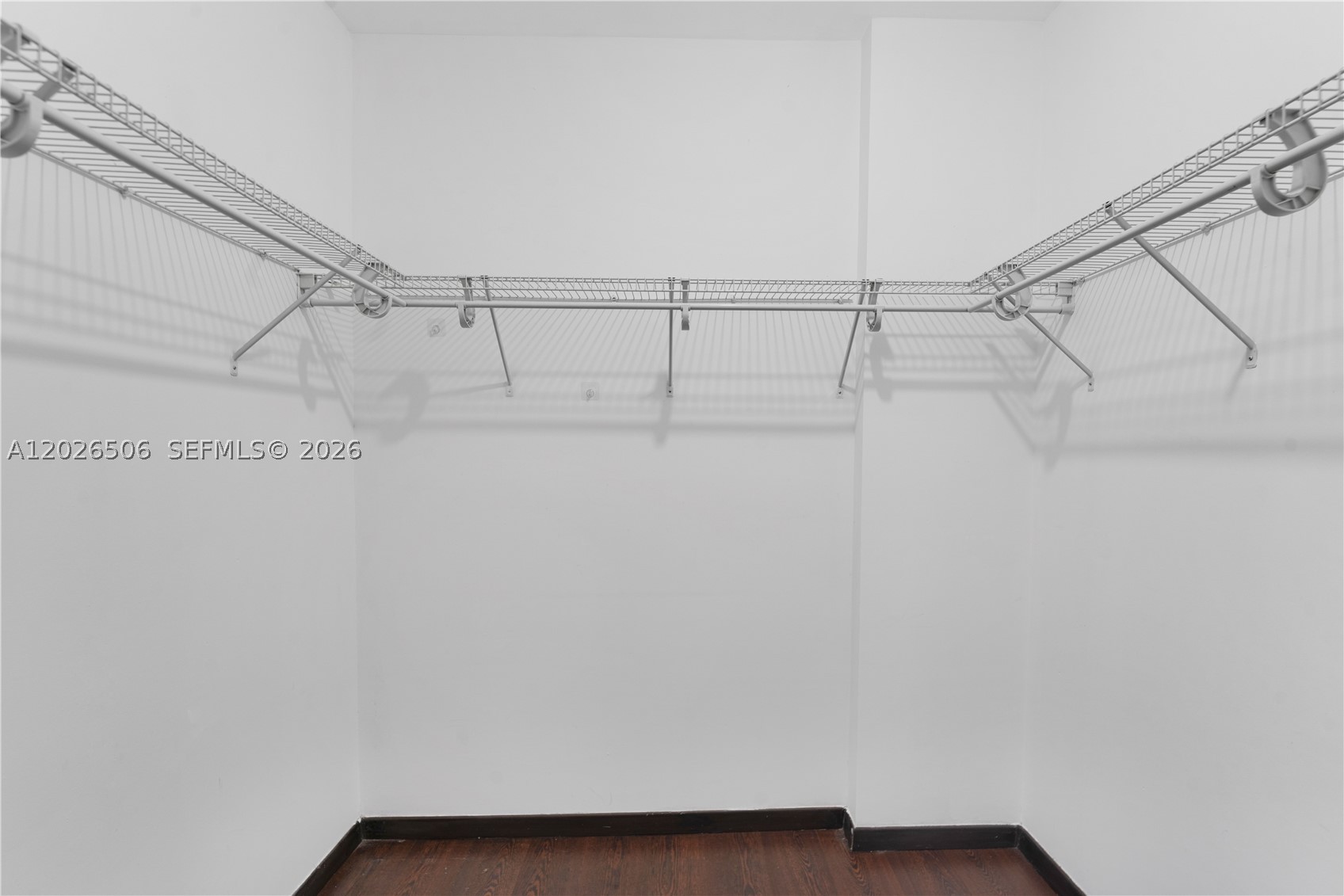 435 21st St #212, Miami Beach FL 33139