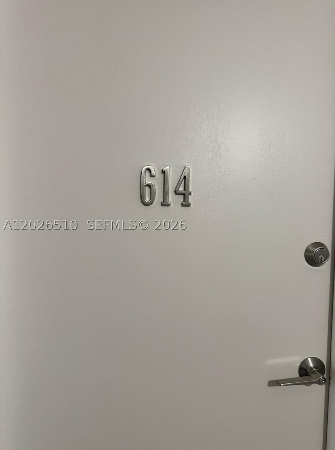 401 Golden Isles Dr #614, Hallandale Beach FL 33009