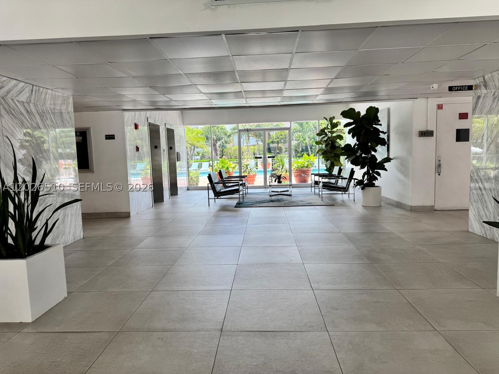 401 Golden Isles Dr #614, Hallandale Beach FL 33009