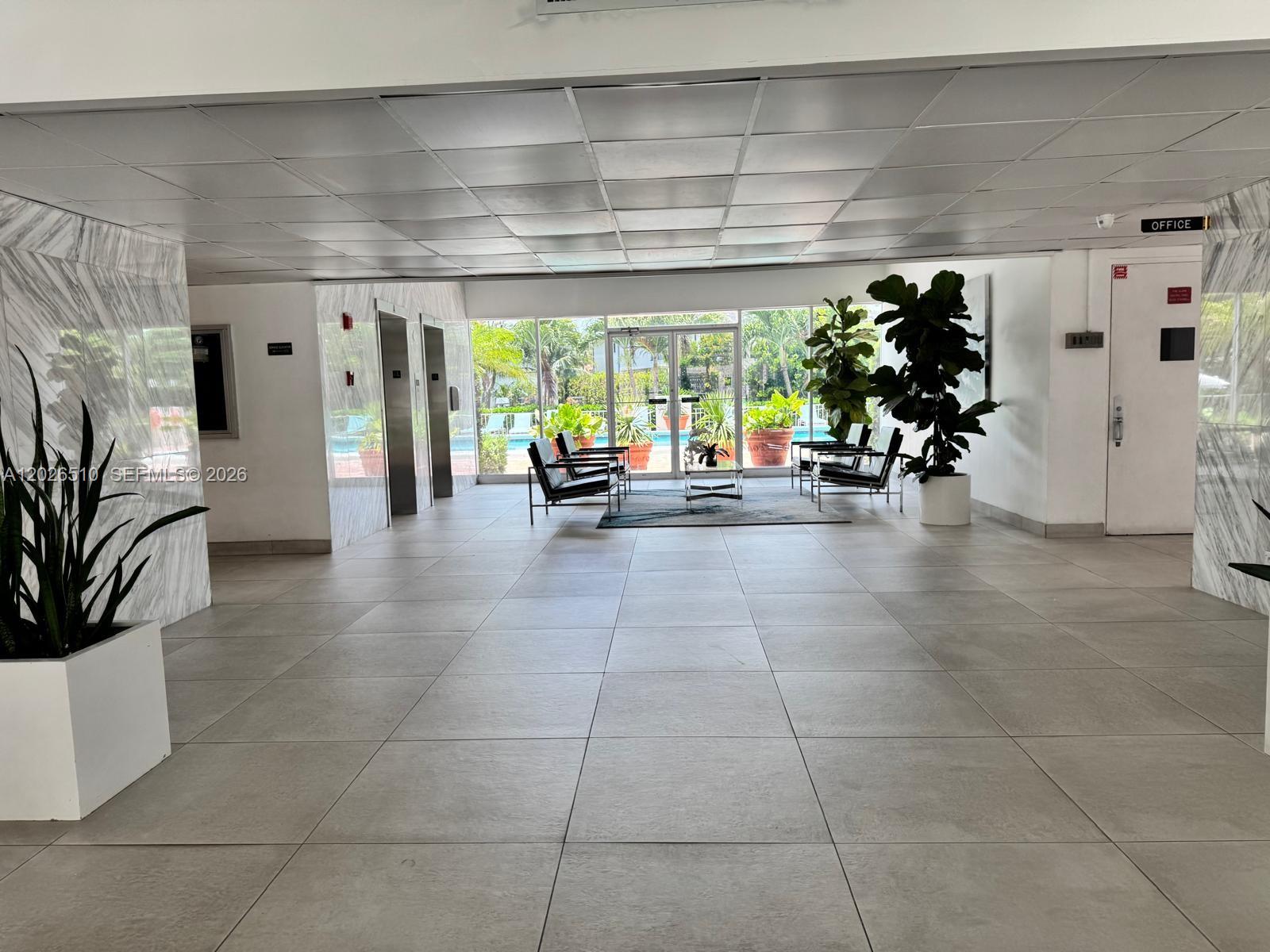 401 Golden Isles Dr #614, Hallandale Beach FL 33009