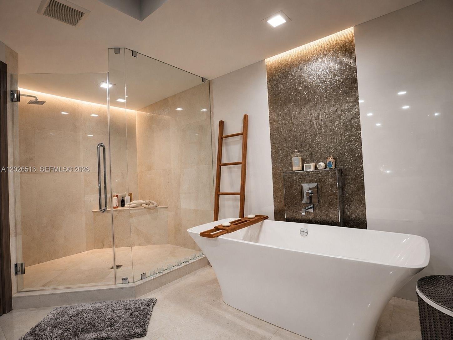17111 Biscayne Blvd #1109, North Miami Beach FL 33160