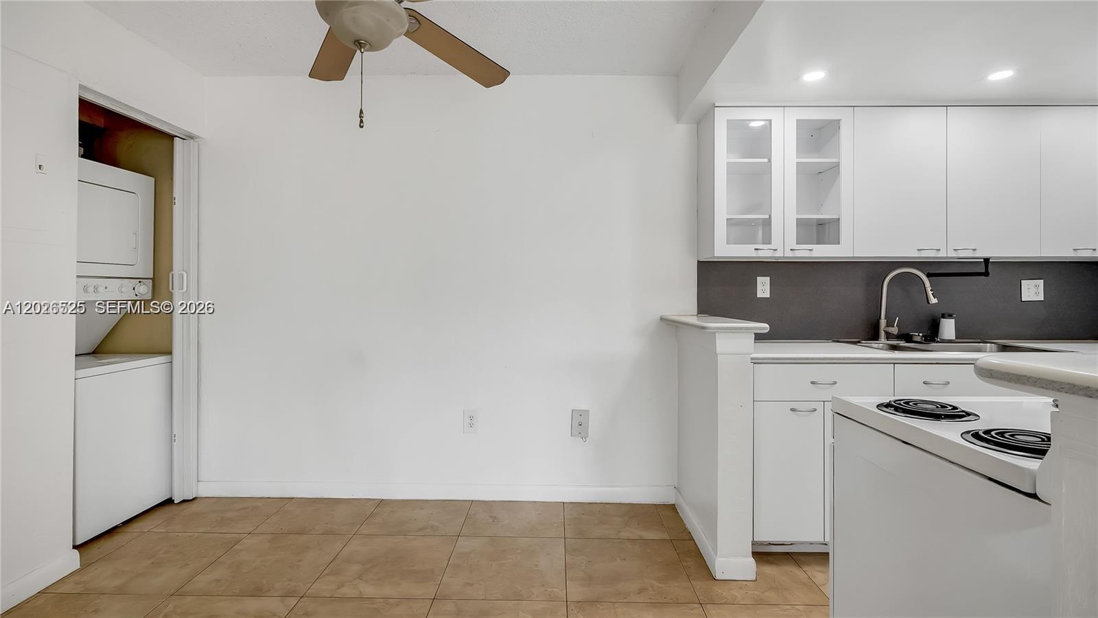 7200 Fairway Dr #H12, Miami Lakes FL 33014