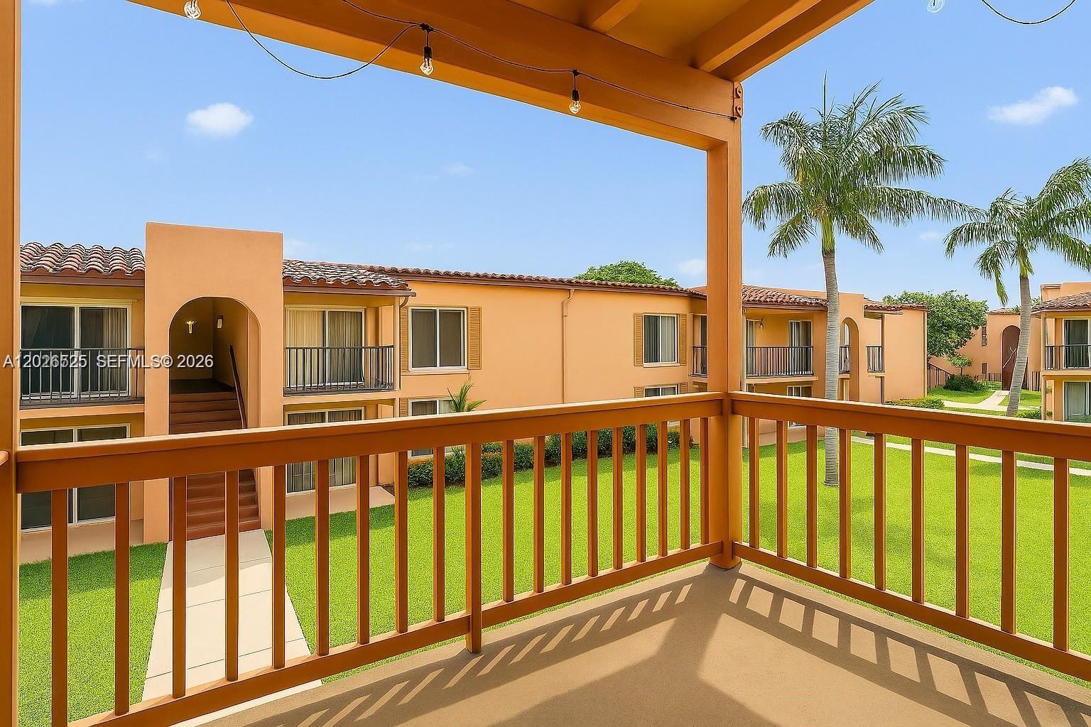 7200 Fairway Dr #H12, Miami Lakes FL 33014