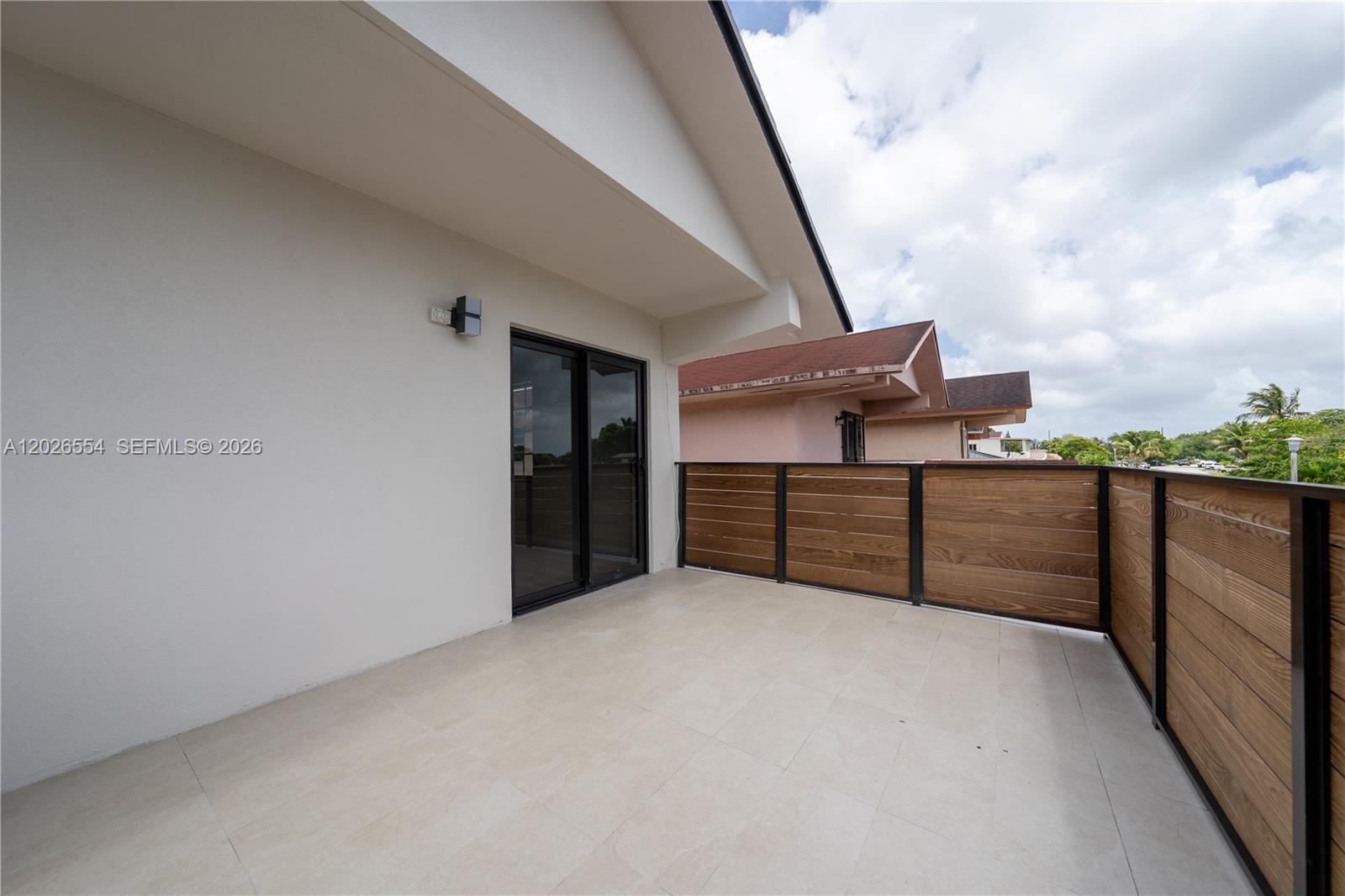 370 Flagami Blvd #370, Miami FL 33144