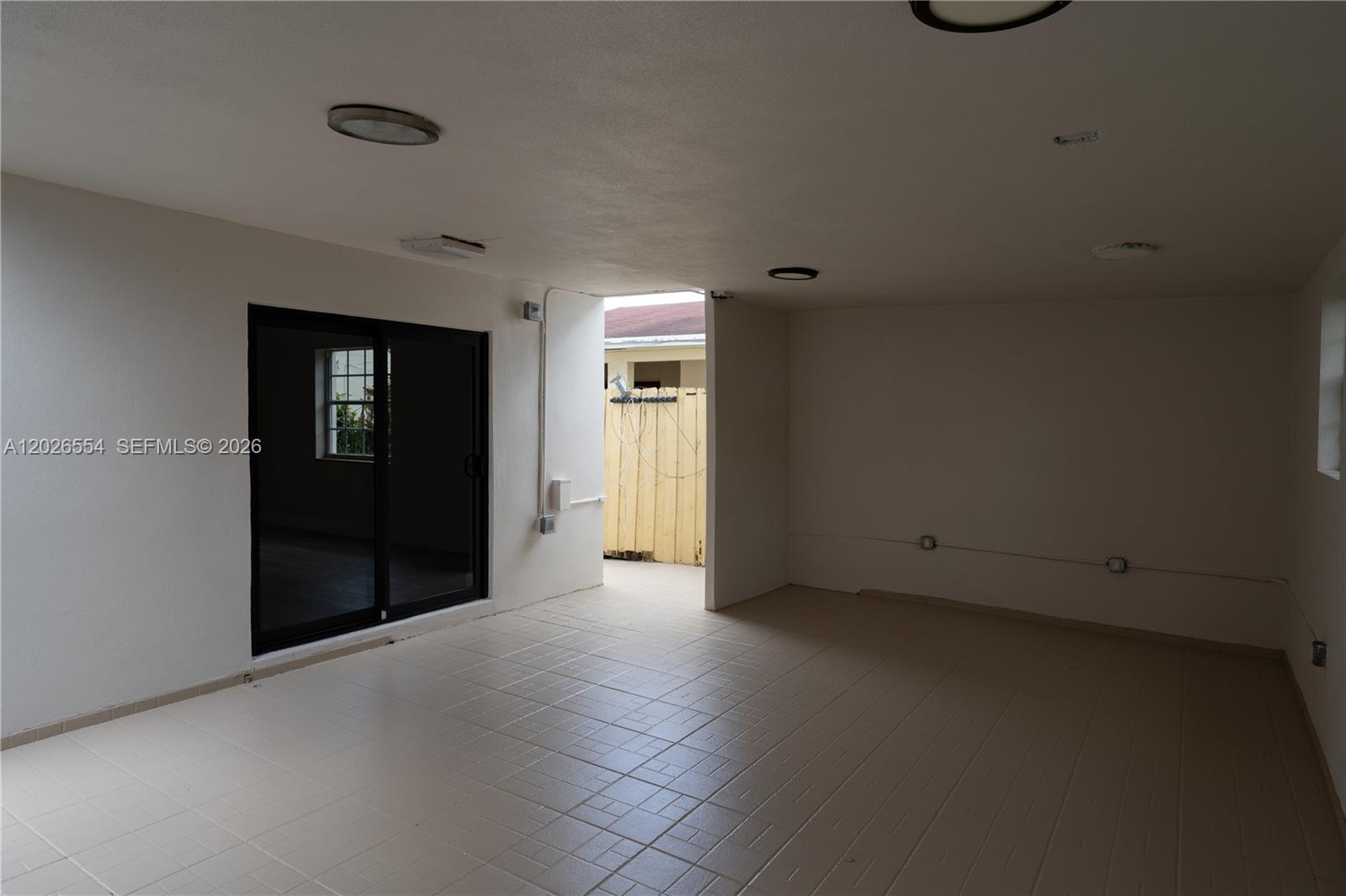 370 Flagami Blvd #370, Miami FL 33144