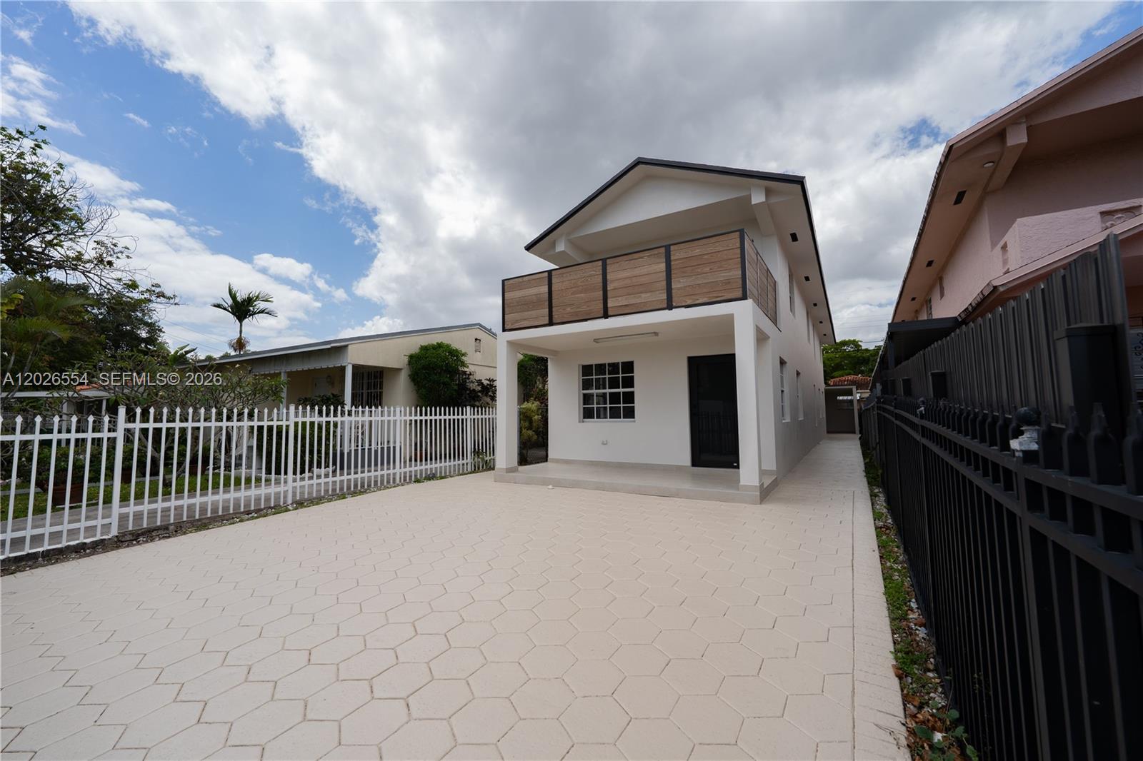 370 Flagami Blvd #370, Miami FL 33144