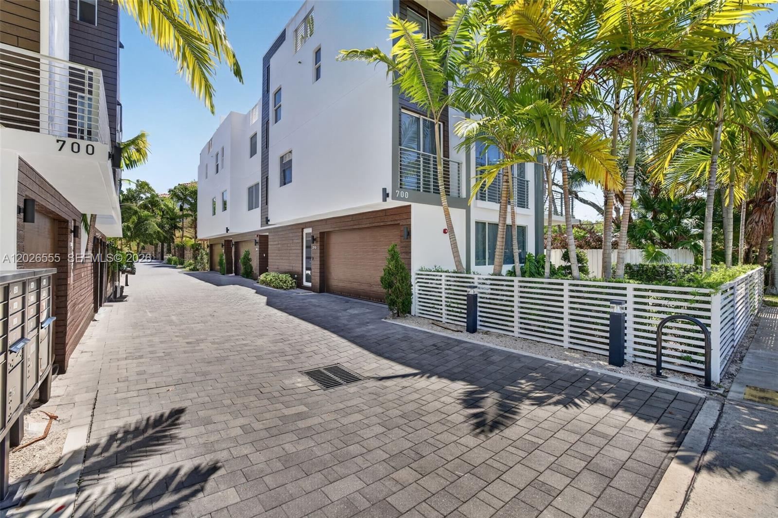 700 NE 14th Ave #311, Fort Lauderdale FL 33304