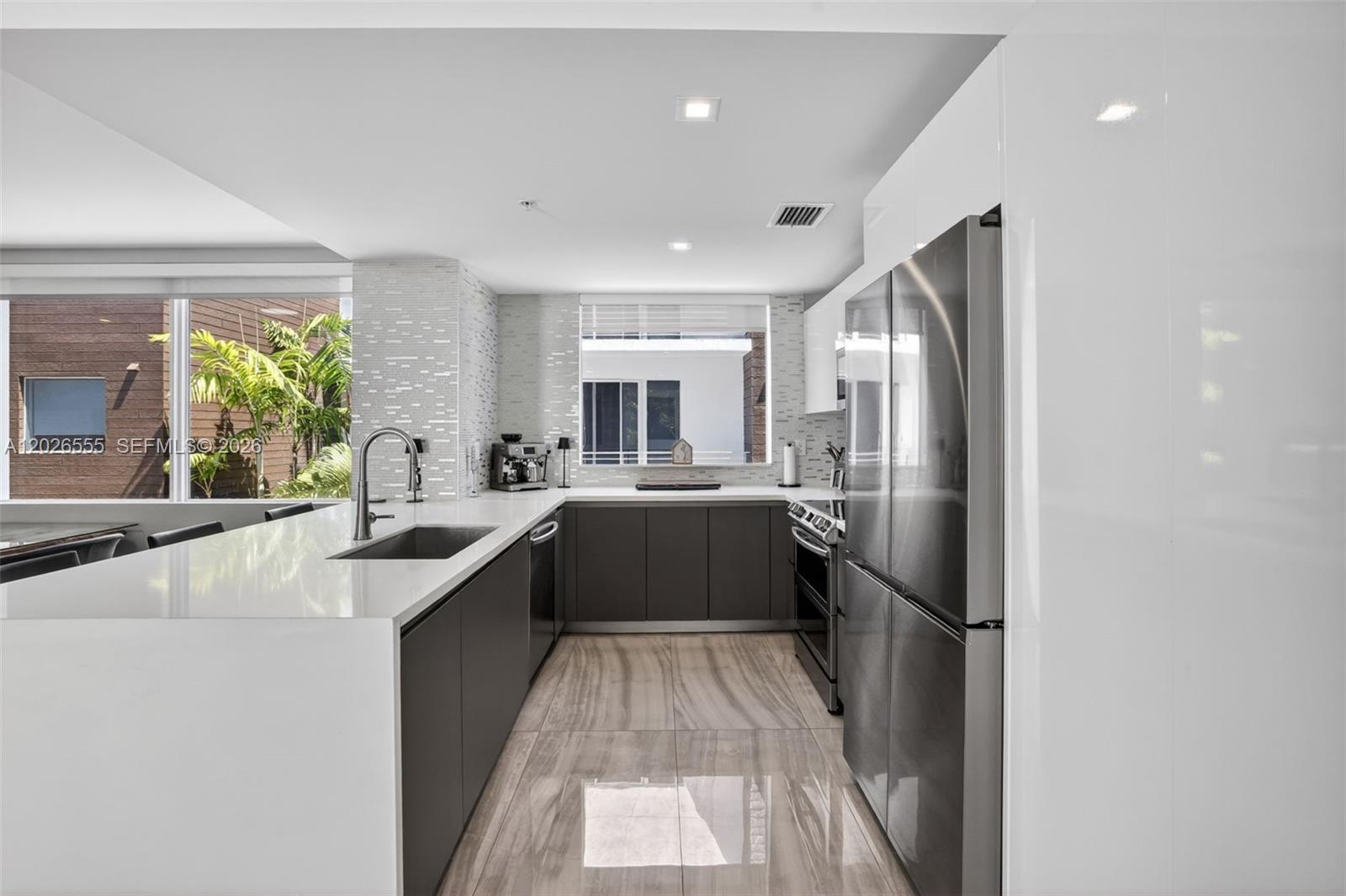 700 NE 14th Ave #311, Fort Lauderdale FL 33304