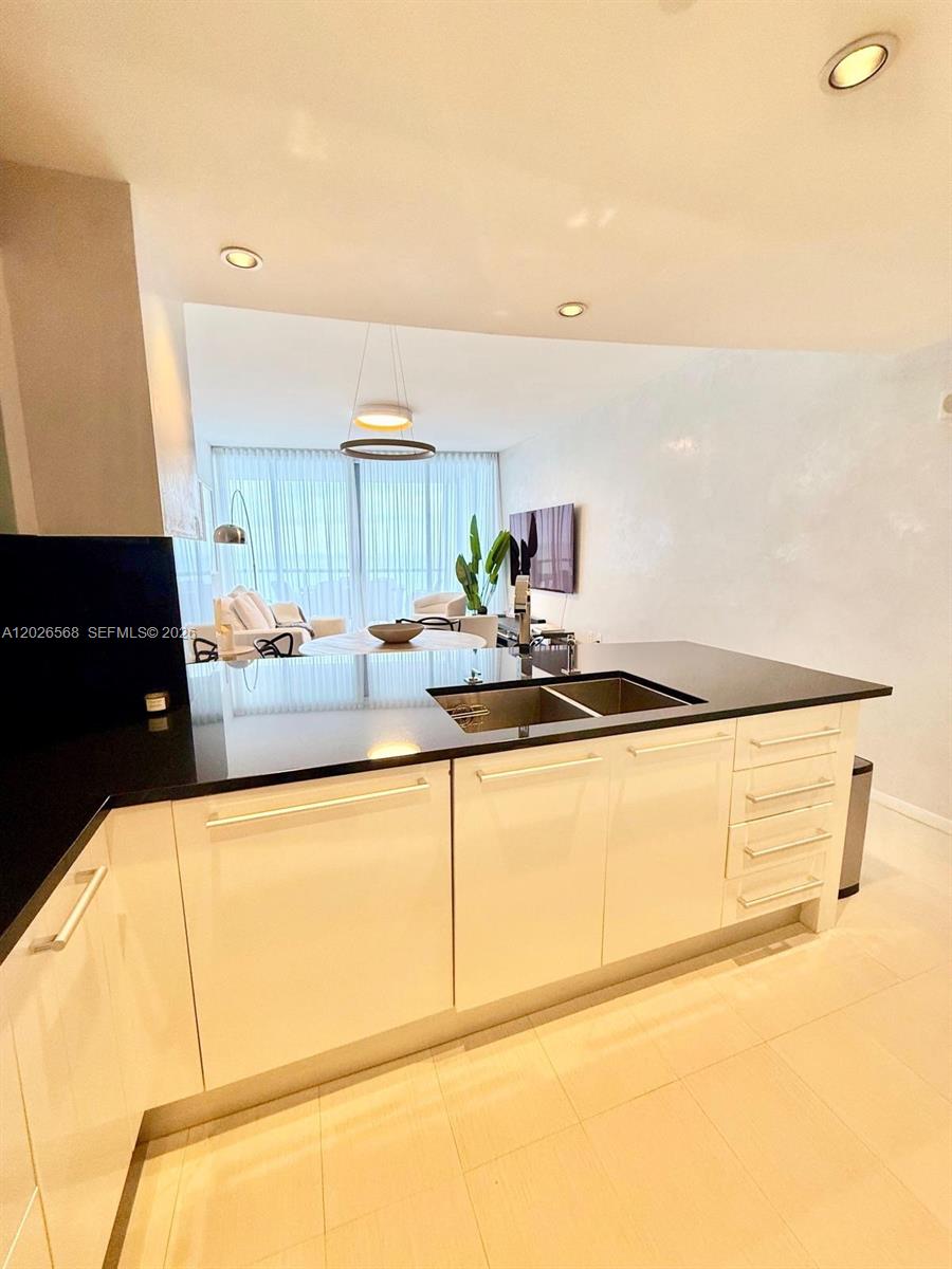 17121 Collins Ave #1207, Sunny Isles Beach FL 33160