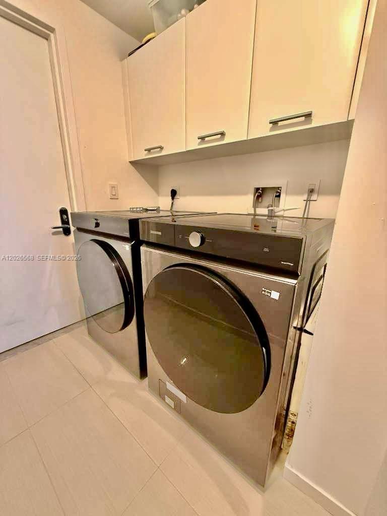 17121 Collins Ave #1207, Sunny Isles Beach FL 33160