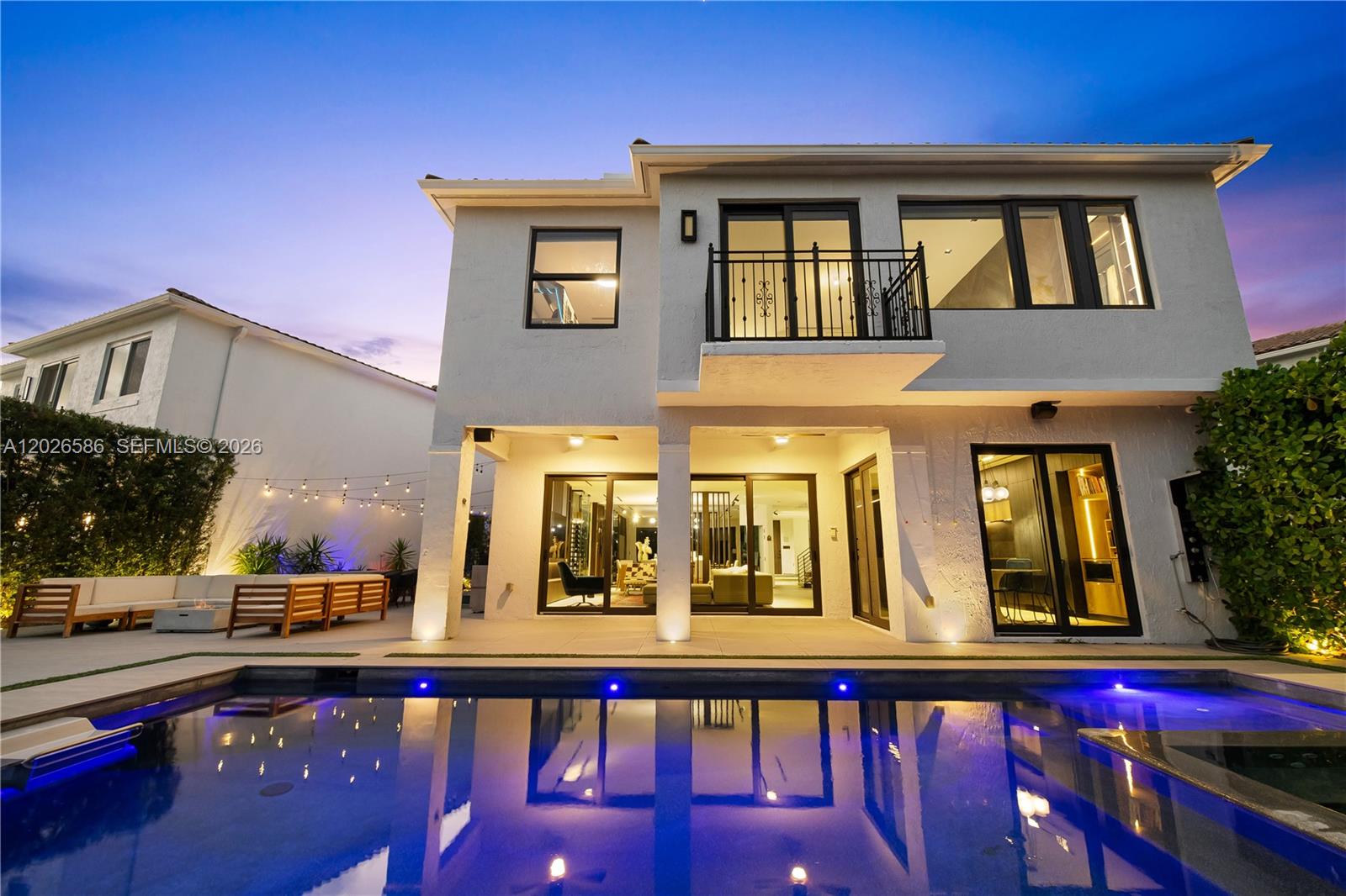 3294 NE 211th Ter, Aventura FL 33180