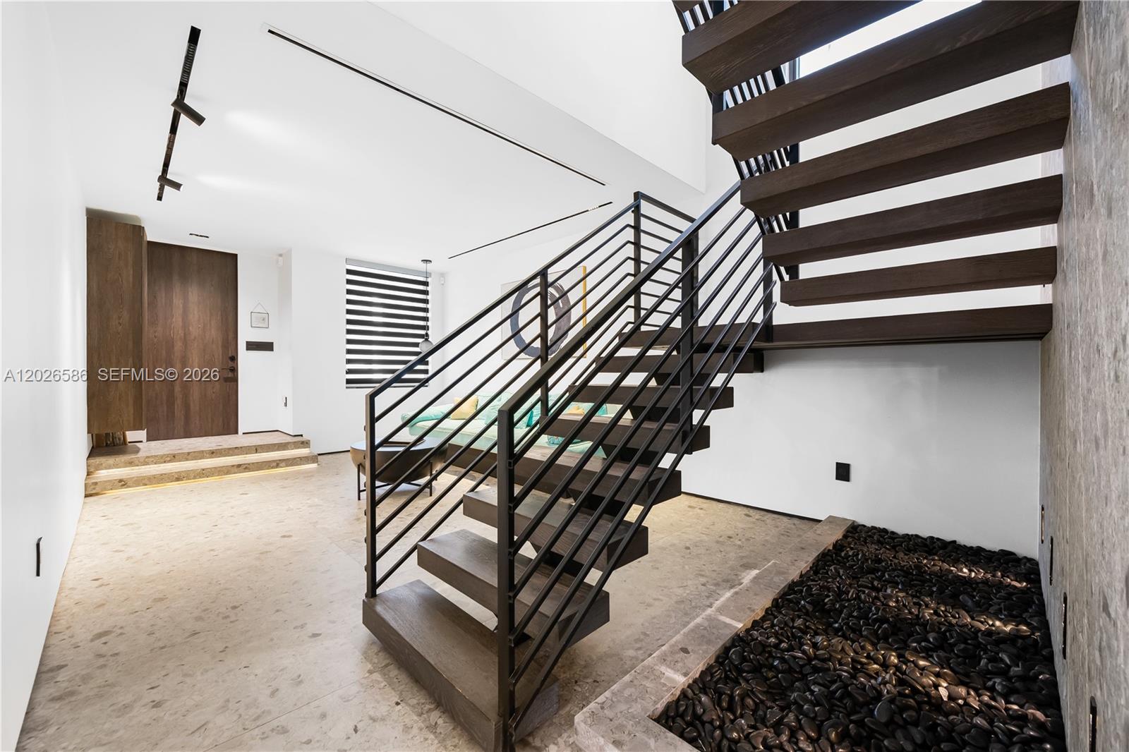 3294 NE 211th Ter, Aventura FL 33180