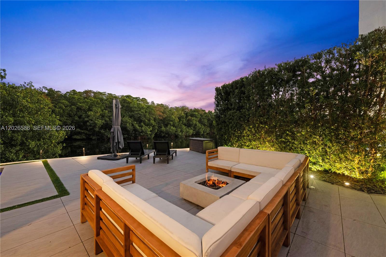 3294 NE 211th Ter, Aventura FL 33180