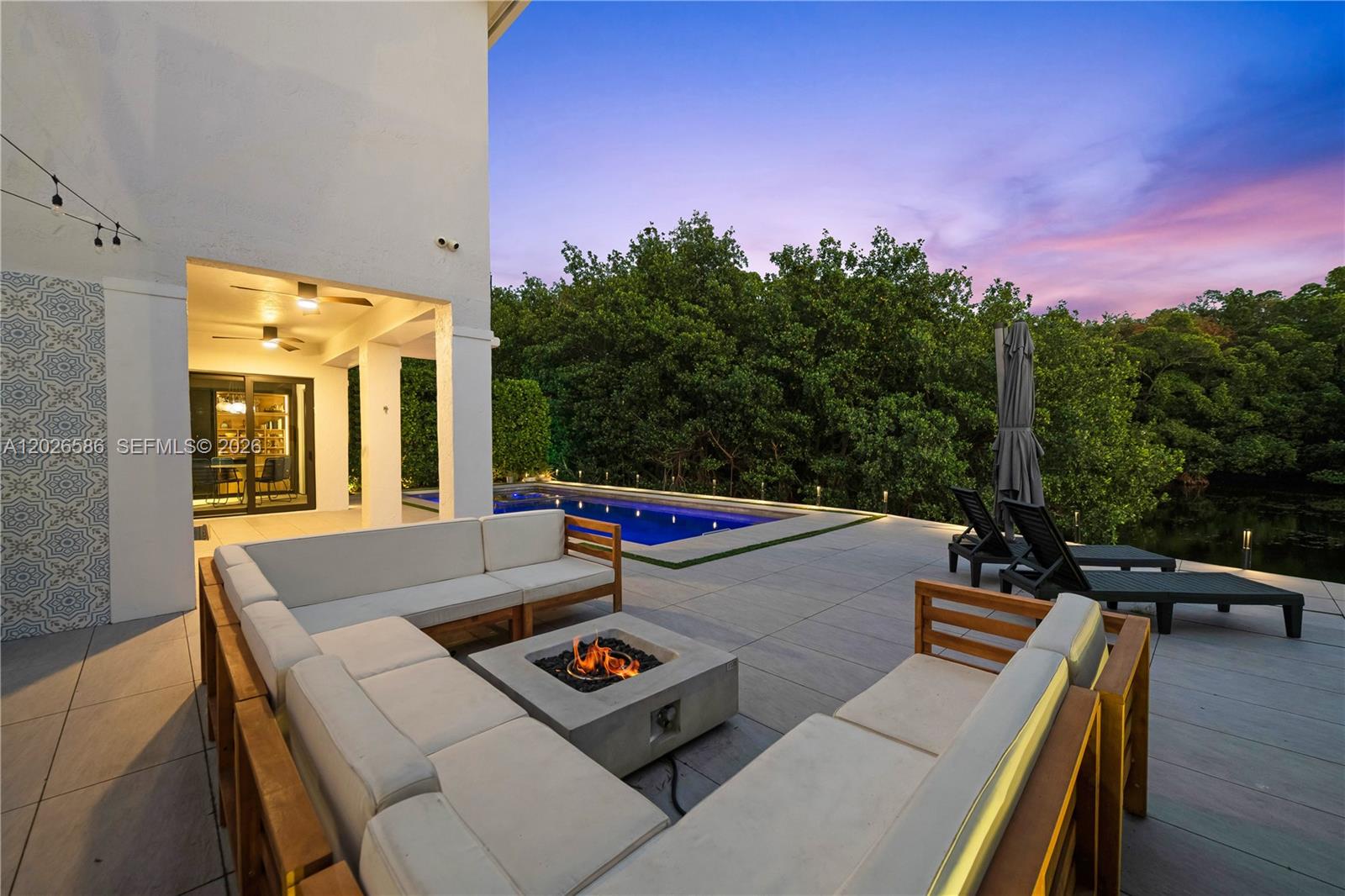 3294 NE 211th Ter, Aventura FL 33180