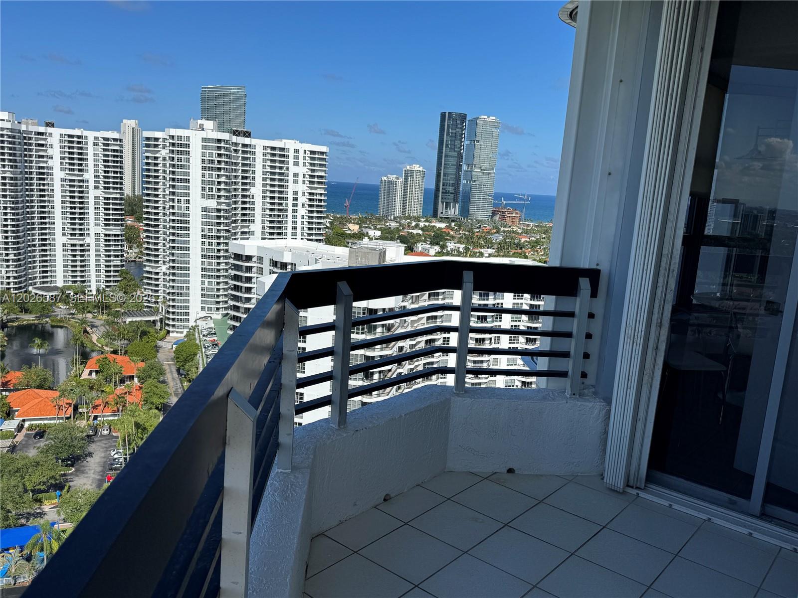 3530 Mystic Pointe Dr #2709, Aventura FL 33180